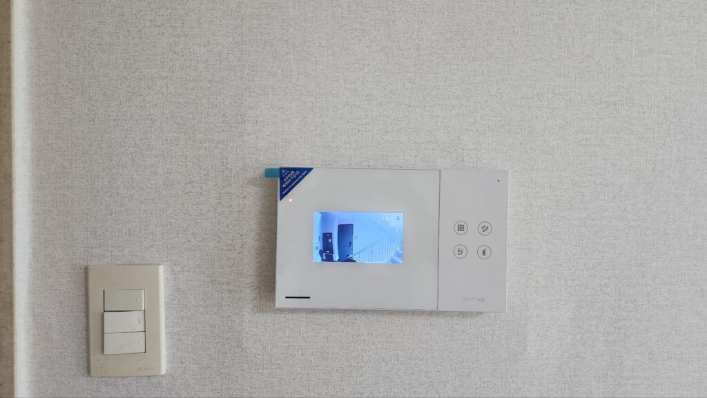 거실 비디오폰 설치 완료 사진 1