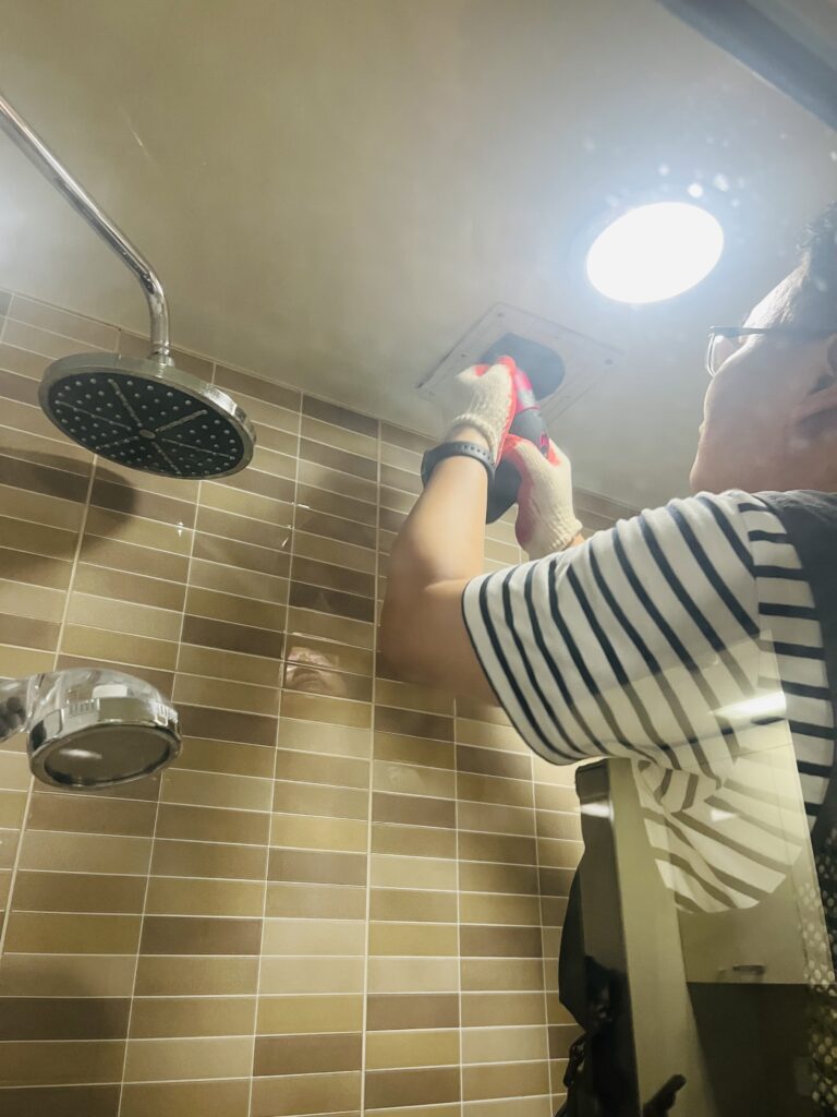 기존 환풍기 철거 사진 22